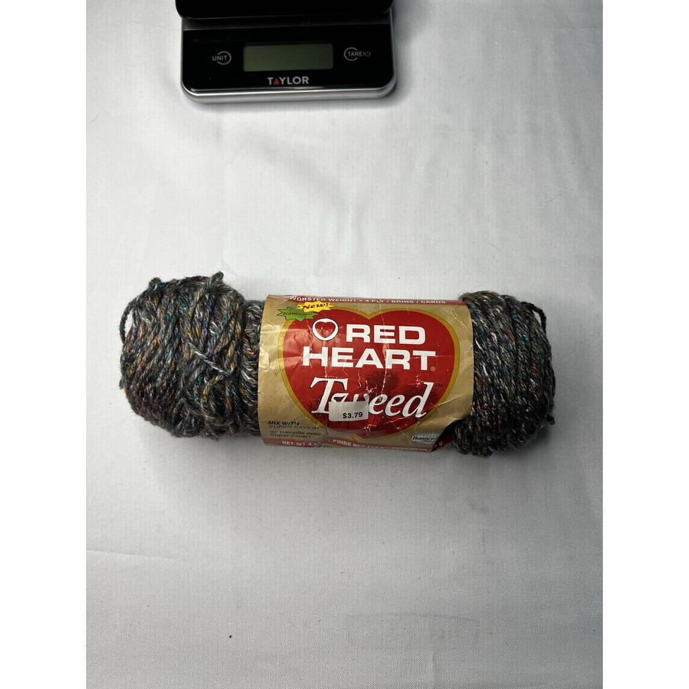 Red Heart Tweed Yarn 7079 Charcoal Worsted 4 Acrylic Made in USA Discontinued